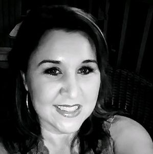 Meet your Posher, Donna michelle